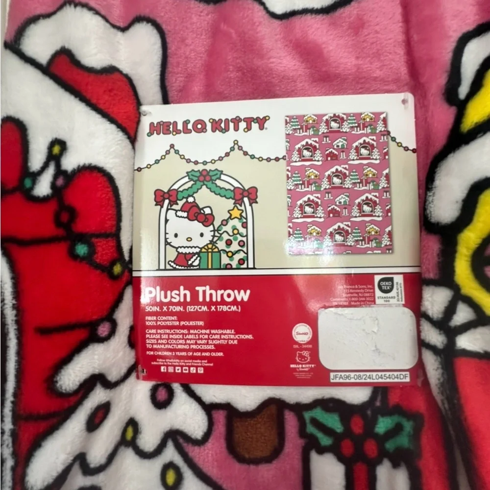 New Hello Kitty Christmas Pink Cabin House Plush Throw Blanket 50” x 70”